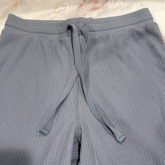 H&M 2 piece set. SZ S - Picture 5 of 6